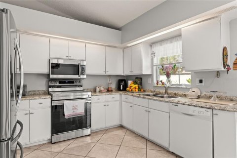 House in Kissimmee, Florida 3 bedrooms, 132.11 sq.m. № 1625391 - photo 9