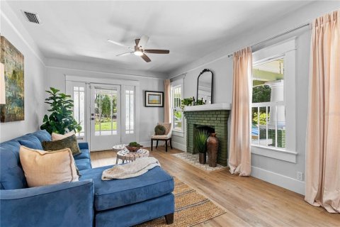 Villa ou maison à vendre à Tampa, Floride: 3 chambres, 100.33 m2 № 2418537 - photo 6