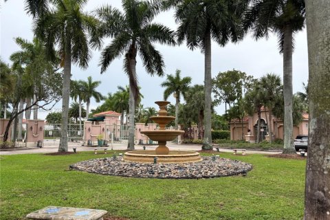 Condo in Doral, Florida, 2 bedrooms № 1989496 - photo 15