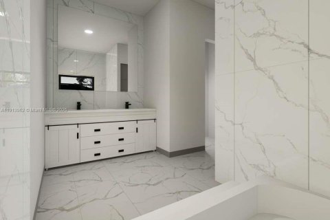 House in Cape Coral, Florida 3 bedrooms № 1969862 - photo 9