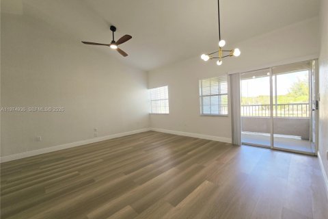 Снять в аренду кондоминиум в Окленд-Парк, Флорида 2 спальни, 92.16м2, № 2038410 - фото 4