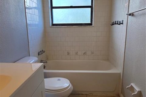 Immobilier commercial à vendre à Lakeland, Floride: 8 chambres, 315.87 m2 № 2197655 - photo 14