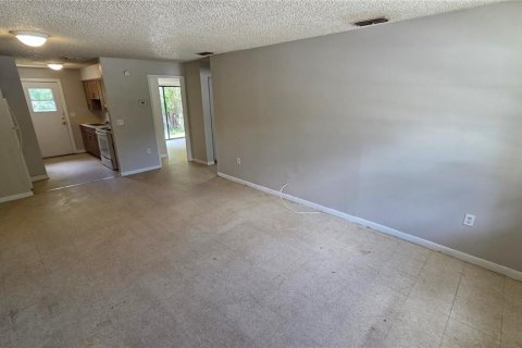 Immobilier commercial à vendre à Lakeland, Floride: 8 chambres, 315.87 m2 № 2197655 - photo 11