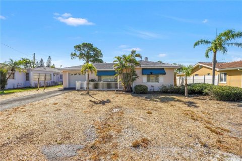 Casa en venta en Saint Pete Beach, Florida, 2 dormitorios, 97.45 m2 № 2386634 - foto 10