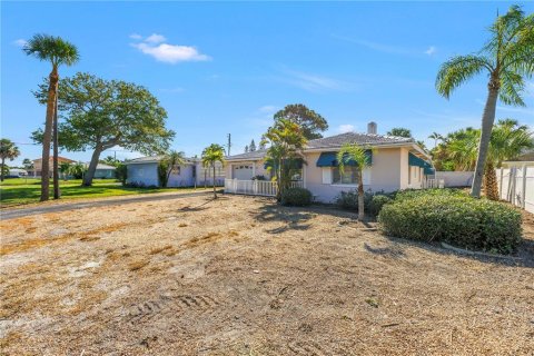 Casa en venta en Saint Pete Beach, Florida, 2 dormitorios, 97.45 m2 № 2386634 - foto 11