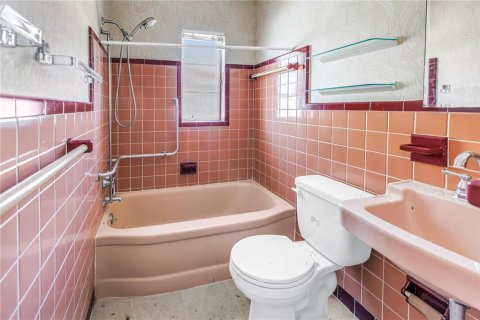 Casa en venta en Saint Pete Beach, Florida, 2 dormitorios, 97.45 m2 № 2386634 - foto 18