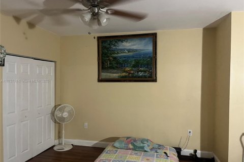 House in Miramar, Florida 3 bedrooms № 1926518 - photo 15