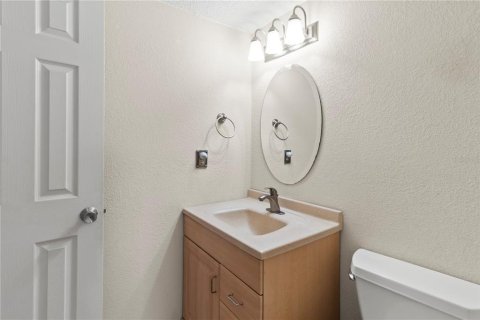 Condo in Bradenton, Florida, 2 bedrooms  № 1876461 - photo 18