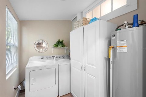 Villa ou maison à vendre à DeLand, Floride: 2 chambres, 87.98 m2 № 2122160 - photo 17