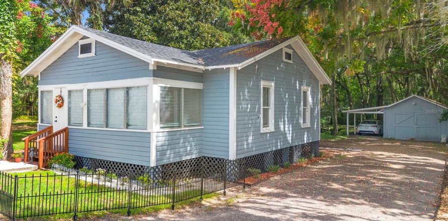 Villa ou maison à DeLand, Floride 2 chambres, 87.98 m2 № 2122160