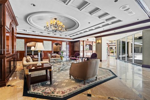 Copropriété à vendre à Surfside, Floride: 2 chambres, 117.06 m2 № 2012994 - photo 26