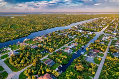 Terreno en venta en Port Charlotte, Florida № 1902293 - foto 11