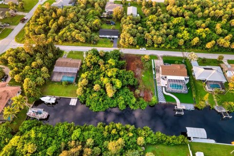 Terreno en venta en Port Charlotte, Florida № 1902293 - foto 7