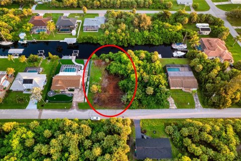 Terreno en venta en Port Charlotte, Florida № 1902293 - foto 20