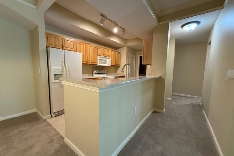 Condo in Orlando, Florida, 3 bedrooms  № 1787564 - photo 9