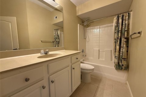Condo in Orlando, Florida, 3 bedrooms  № 1787564 - photo 27