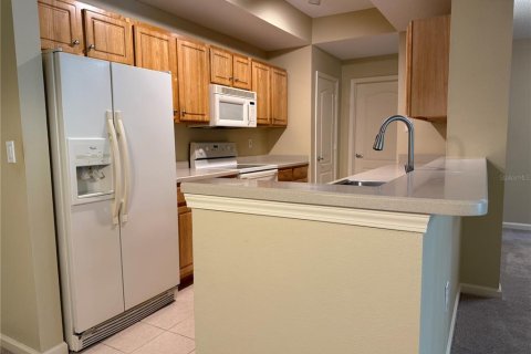 Condo in Orlando, Florida, 3 bedrooms  № 1787564 - photo 10