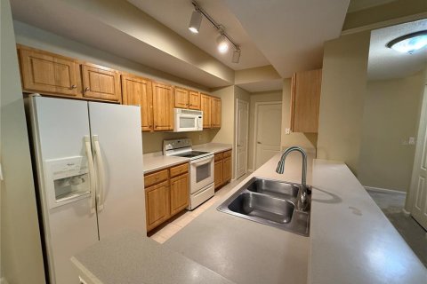 Condo in Orlando, Florida, 3 bedrooms  № 1787564 - photo 11
