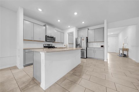 Casa en venta en Odessa, Florida, 4 dormitorios, 307.79 m2 № 1898990 - foto 13