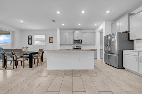 Casa en venta en Odessa, Florida, 4 dormitorios, 307.79 m2 № 1898990 - foto 12