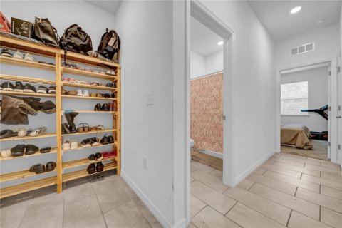 Casa en venta en Odessa, Florida, 4 dormitorios, 307.79 m2 № 1898990 - foto 23