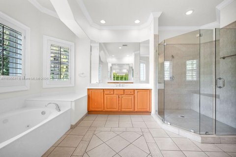 Villa ou maison à louer à Doral, Floride: 5 chambres, 329.62 m2 № 1822056 - photo 20