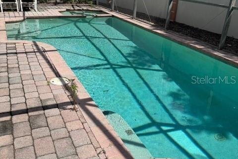 Villa ou maison à vendre à Clermont, Floride: 5 chambres, 248.98 m2 № 2413852 - photo 5