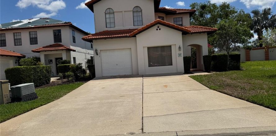 Villa ou maison à Clermont, Floride 5 chambres, 248.98 m2 № 2413852