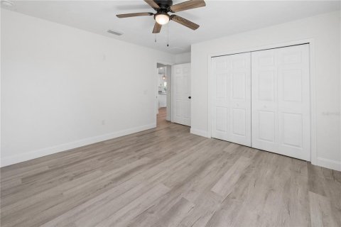 Villa ou maison à vendre à Bell, Floride: 3 chambres, 167.22 m2 № 2429450 - photo 29