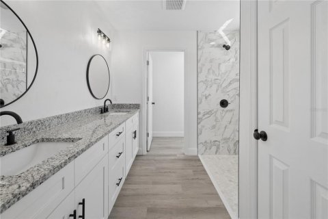 Villa ou maison à vendre à Bell, Floride: 3 chambres, 167.22 m2 № 2429450 - photo 7