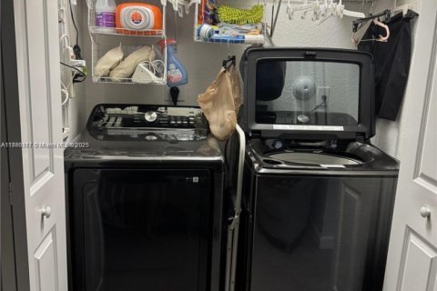 Touwnhouse à vendre à Homestead, Floride: 4 chambres, 179.86 m2 № 2037362 - photo 19