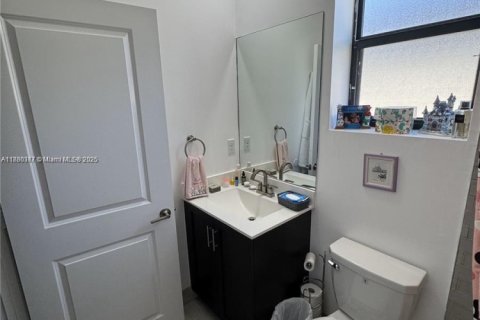 Touwnhouse à vendre à Homestead, Floride: 4 chambres, 179.86 m2 № 2037362 - photo 16