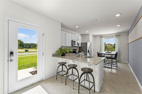 Townhouse in Apopka, Florida 3 bedrooms, 155.52 sq.m. № 1720413 - photo 10