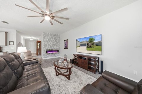 House in Apollo Beach, Florida 4 bedrooms, 186.73 sq.m. № 2148737 - photo 7