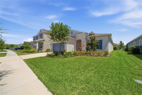 House in Apollo Beach, Florida 4 bedrooms, 186.73 sq.m. № 2148737 - photo 2