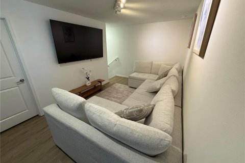 Adosado en alquiler en Parrish, Florida, 4 dormitorios, 229.1 m2 № 1894592 - foto 12