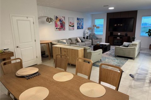 Adosado en alquiler en Parrish, Florida, 4 dormitorios, 229.1 m2 № 1894592 - foto 4
