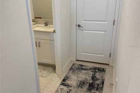 Adosado en alquiler en Parrish, Florida, 4 dormitorios, 229.1 m2 № 1894592 - foto 18