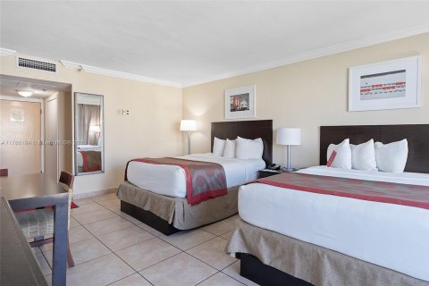 Condo in Sunny Isles Beach, Florida № 1980326 - photo 19