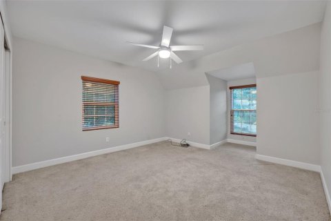 House in Orlando, Florida 4 bedrooms, 303.98 sq.m. № 1786457 - photo 28