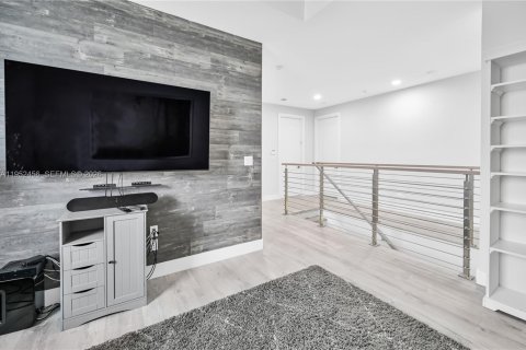 Casa en alquiler en Coral Springs, Florida, 5 dormitorios, 285.86 m2 № 2008011 - foto 15