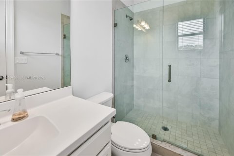 Casa en alquiler en Coral Springs, Florida, 5 dormitorios, 285.86 m2 № 2008011 - foto 21