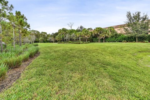 Casa en alquiler en Coral Springs, Florida, 5 dormitorios, 285.86 m2 № 2008011 - foto 24