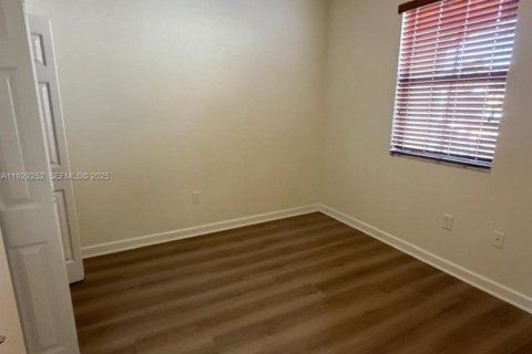 Touwnhouse à louer à Plantation, Floride: 3 chambres, 161.84 m2 № 1987579 - photo 26