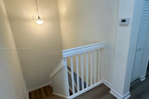 Touwnhouse à louer à Plantation, Floride: 3 chambres, 161.84 m2 № 1987579 - photo 13