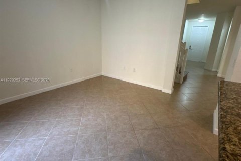 Touwnhouse à louer à Plantation, Floride: 3 chambres, 161.84 m2 № 1987579 - photo 28