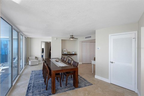 Condo in Daytona Beach Shores, Florida, 3 bedrooms  № 1817272 - photo 12