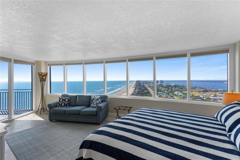 Condo in Daytona Beach Shores, Florida, 3 bedrooms  № 1817272 - photo 16