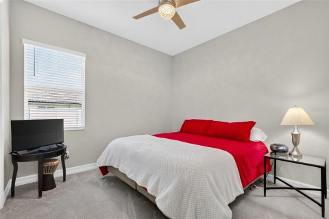House in Bradenton, Florida 4 bedrooms, 212.47 sq.m. № 2199463 - photo 21
