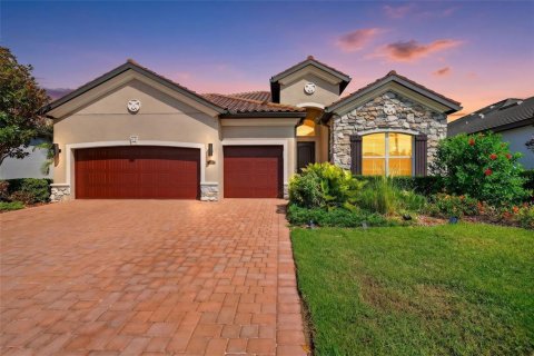 House in Bradenton, Florida 4 bedrooms, 212.47 sq.m. № 2199463